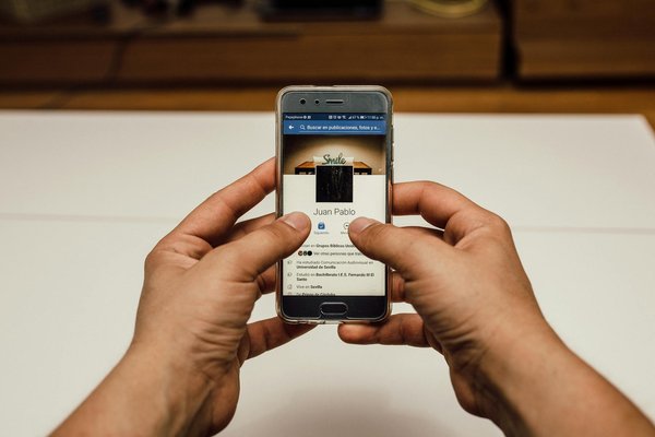 Comment les agences immobilières peuvent-elles utiliser la réalité virtuelle pour des visites immobilières à distance ?